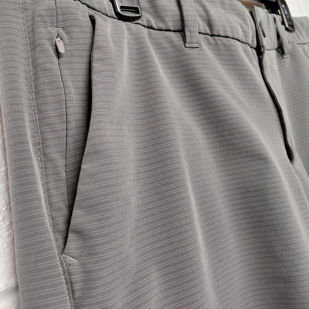 Hang Ten Hybrid Shorts Striped Casual Athletic Golf Size 36 Gray Surf Board - Picture 4 of 10